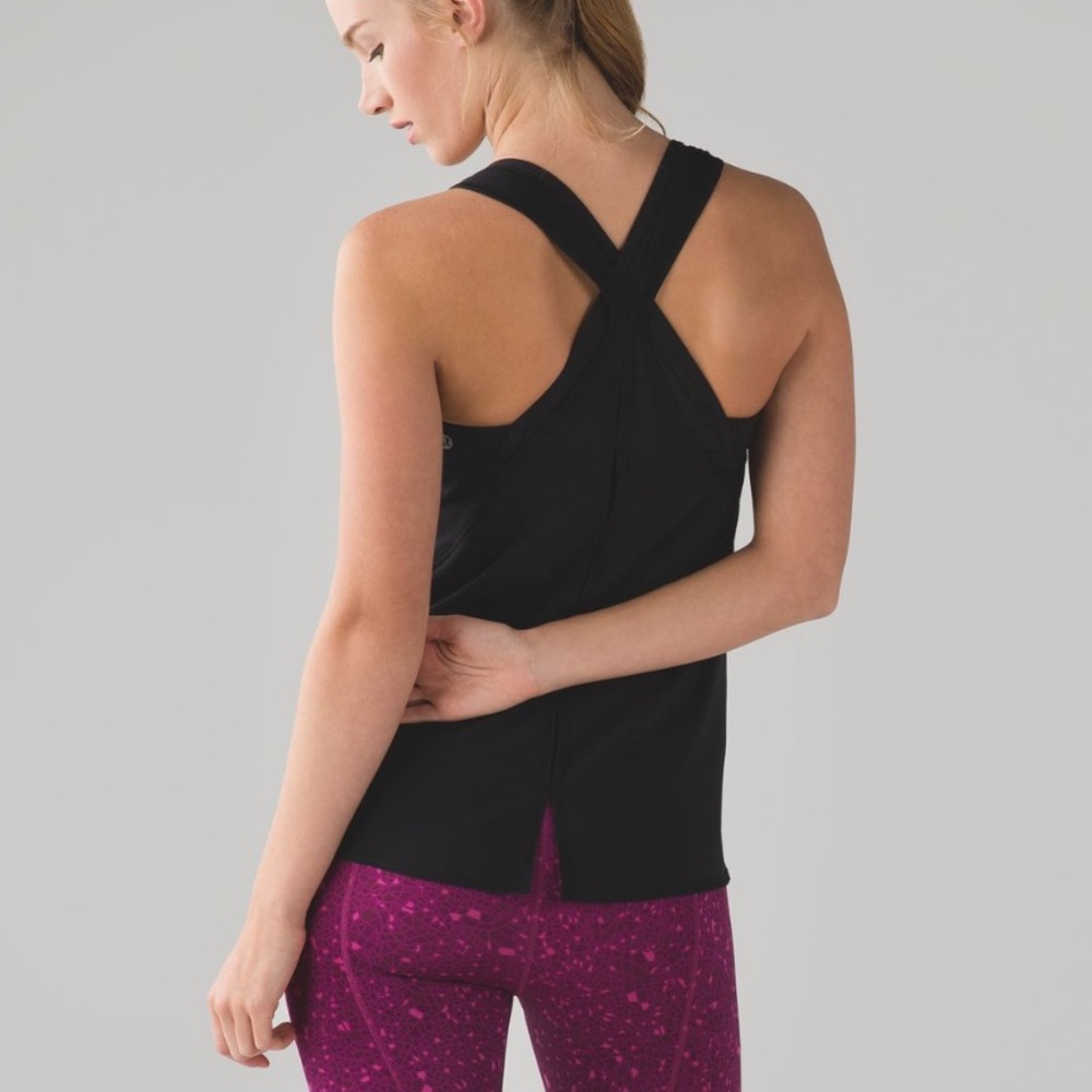 Lululemon real quick singlet